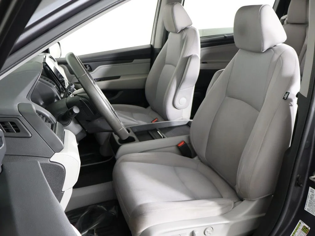 Used 2019 Modern Steel Metallic Honda EX image 29