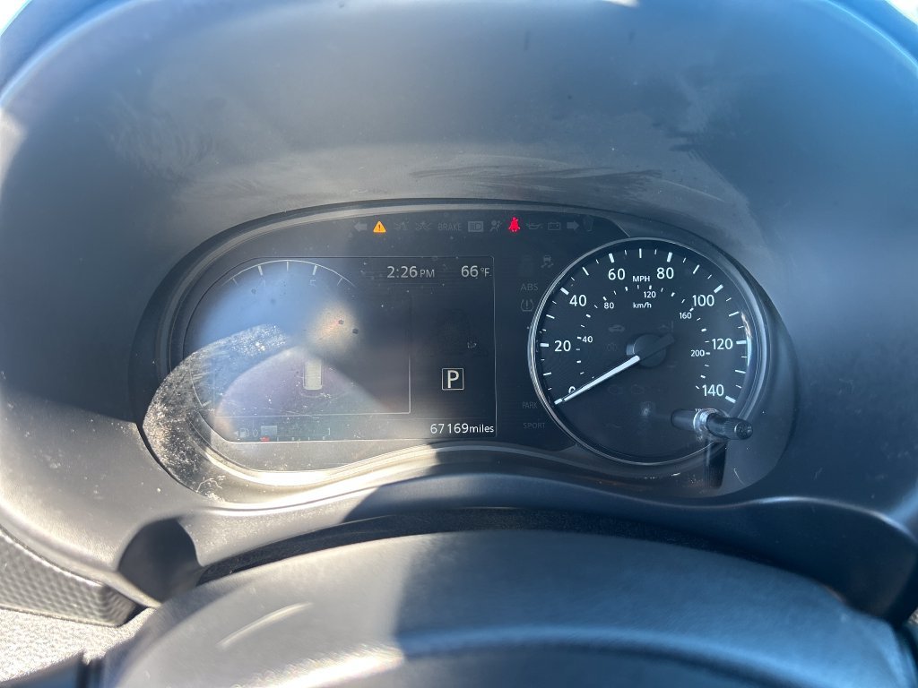 Used 2023 Orange Nissan SV image 18