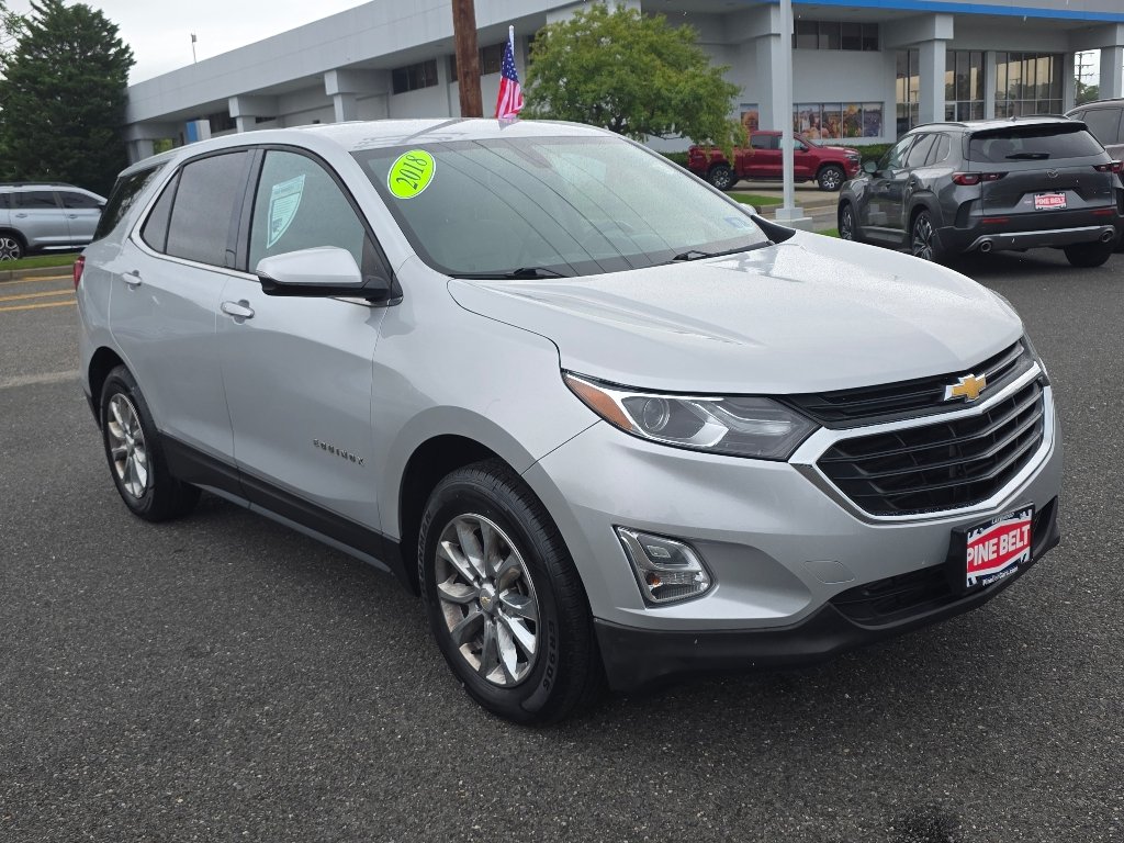 Used 2018 Silver Ice Metallic Chevrolet LT image 9