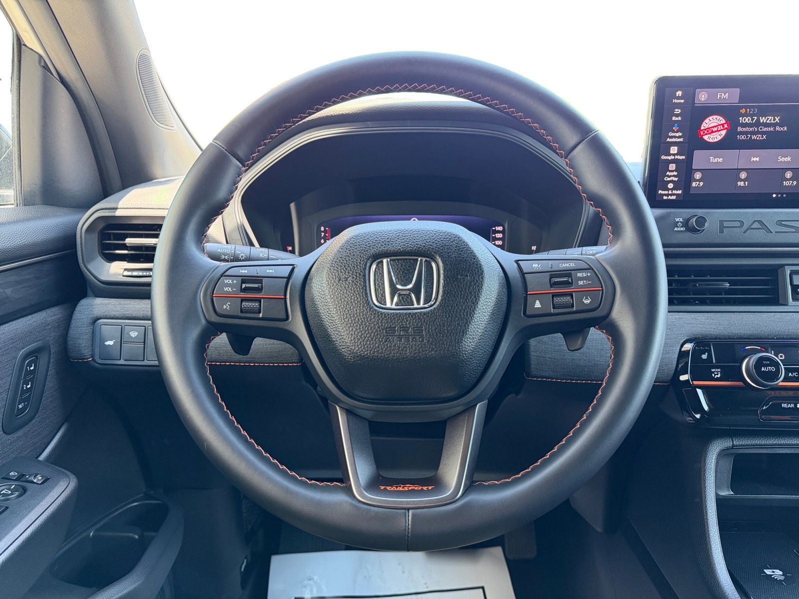 Used 2026 Platinum White Pearl Honda TrailSport image 10