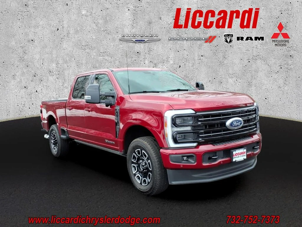 2025 Ford F-350 Platinum 4x4 Crew Cab 160 in SRW's photo