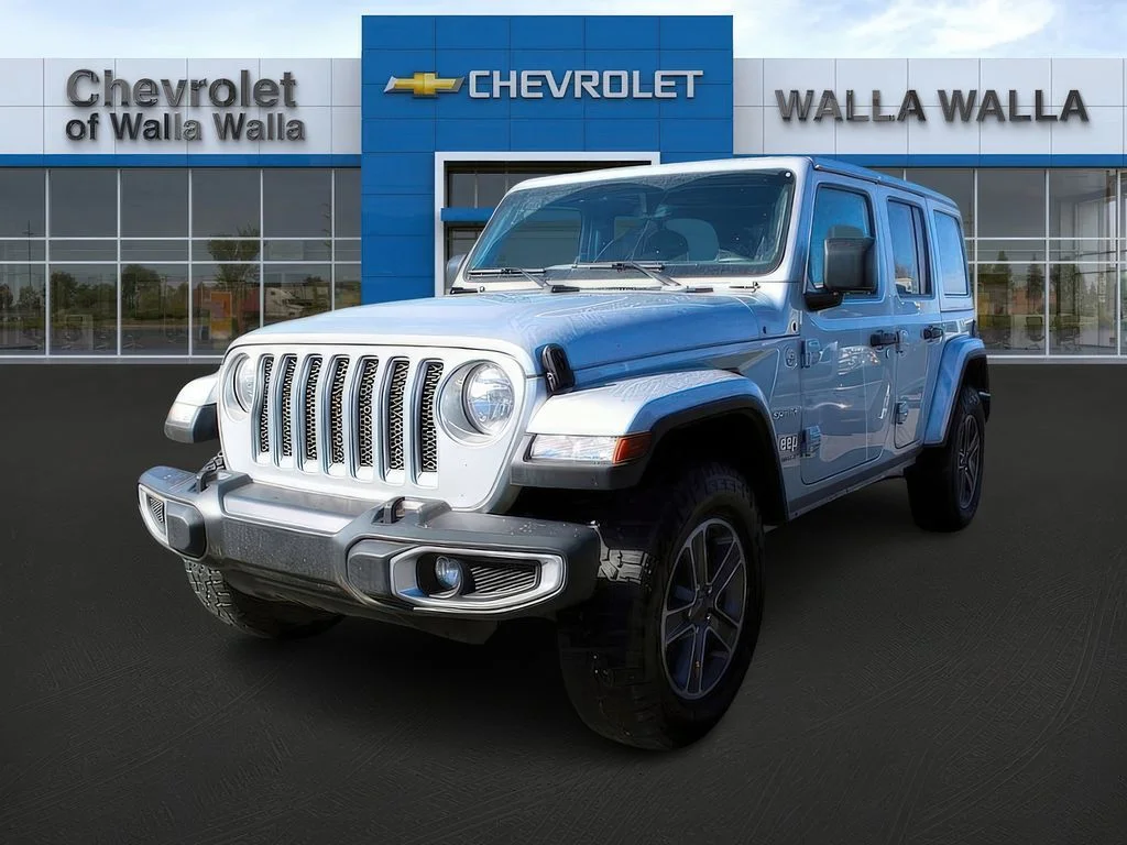 Used 2023 Silver Zynith Jeep Sahara image 3