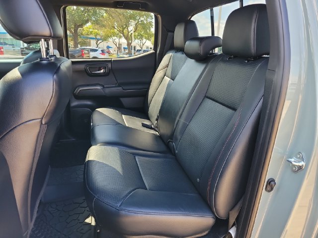 2021 Toyota Tacoma TRD Pro - Photo 11