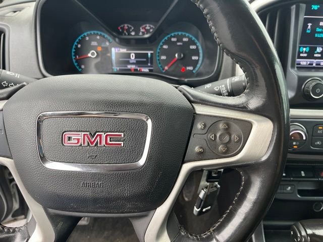 Used 2017 Silver GMC SLT image 17