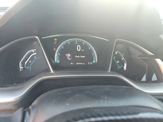 Used 2018 Red Honda EX-T image 10