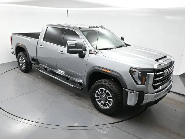 Used 2026 Sterling Metallic GMC SLT image 31