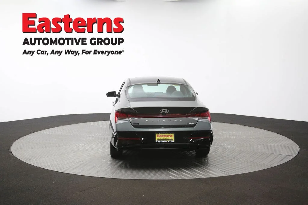 Used 2024 Gray Hyundai Limited image 38