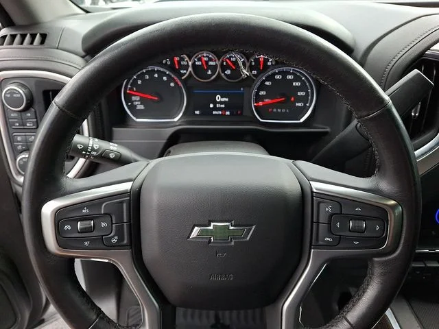 Used 2020 Silver Chevrolet RST image 19