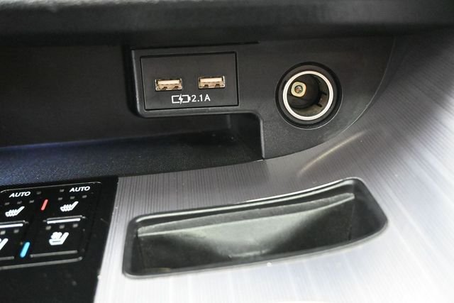 Used 2020 White Lexus 450h F Sport image 32