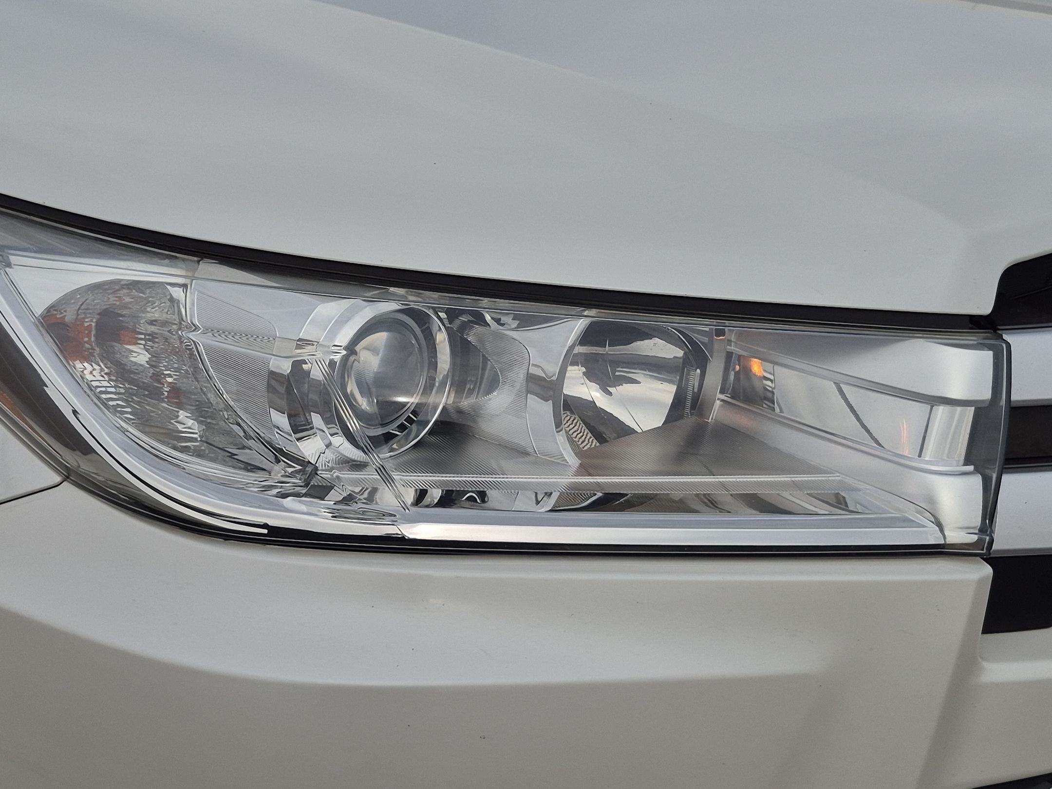 Certified Used 2017 White Toyota XLE image 10