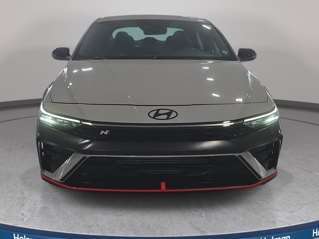 Used 2025 Cyber Gray Hyundai Base image 3