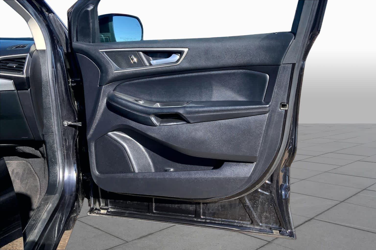 Certified Used 2022 Agate Black Metallic Ford SEL image 23