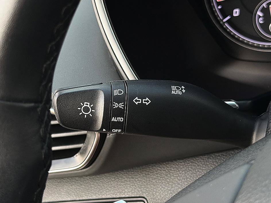 Certified Used 2023 Twilight Black Hyundai SEL image 19