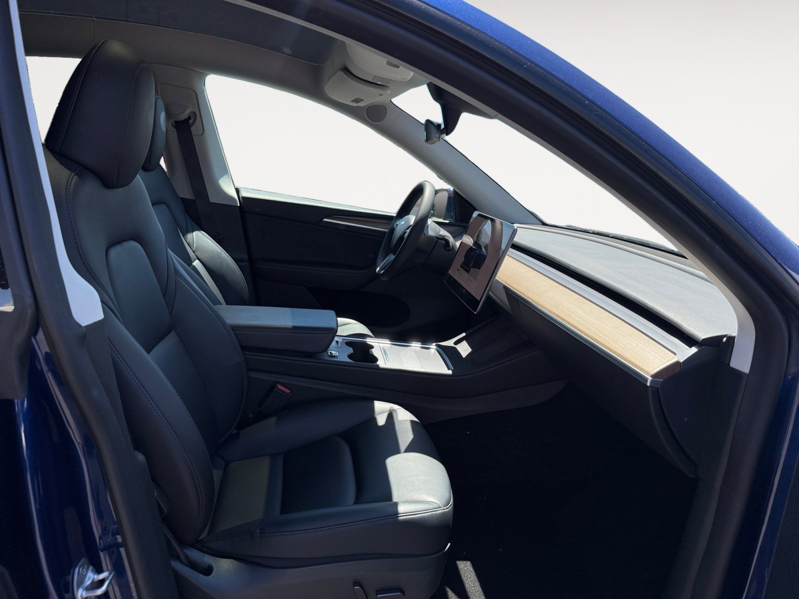Used 2023 Deep Blue Metallic Tesla Long Range image 19