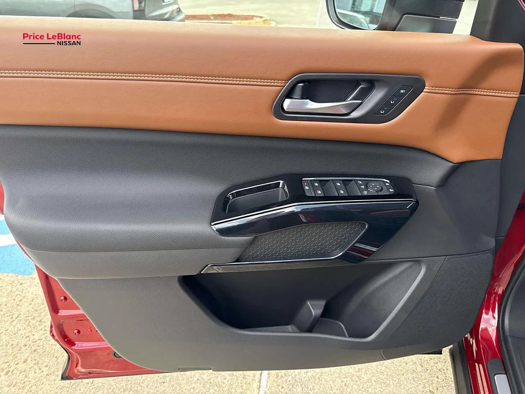 New 2026 Scarlet Ember Tintcoat Nissan Platinum image 11