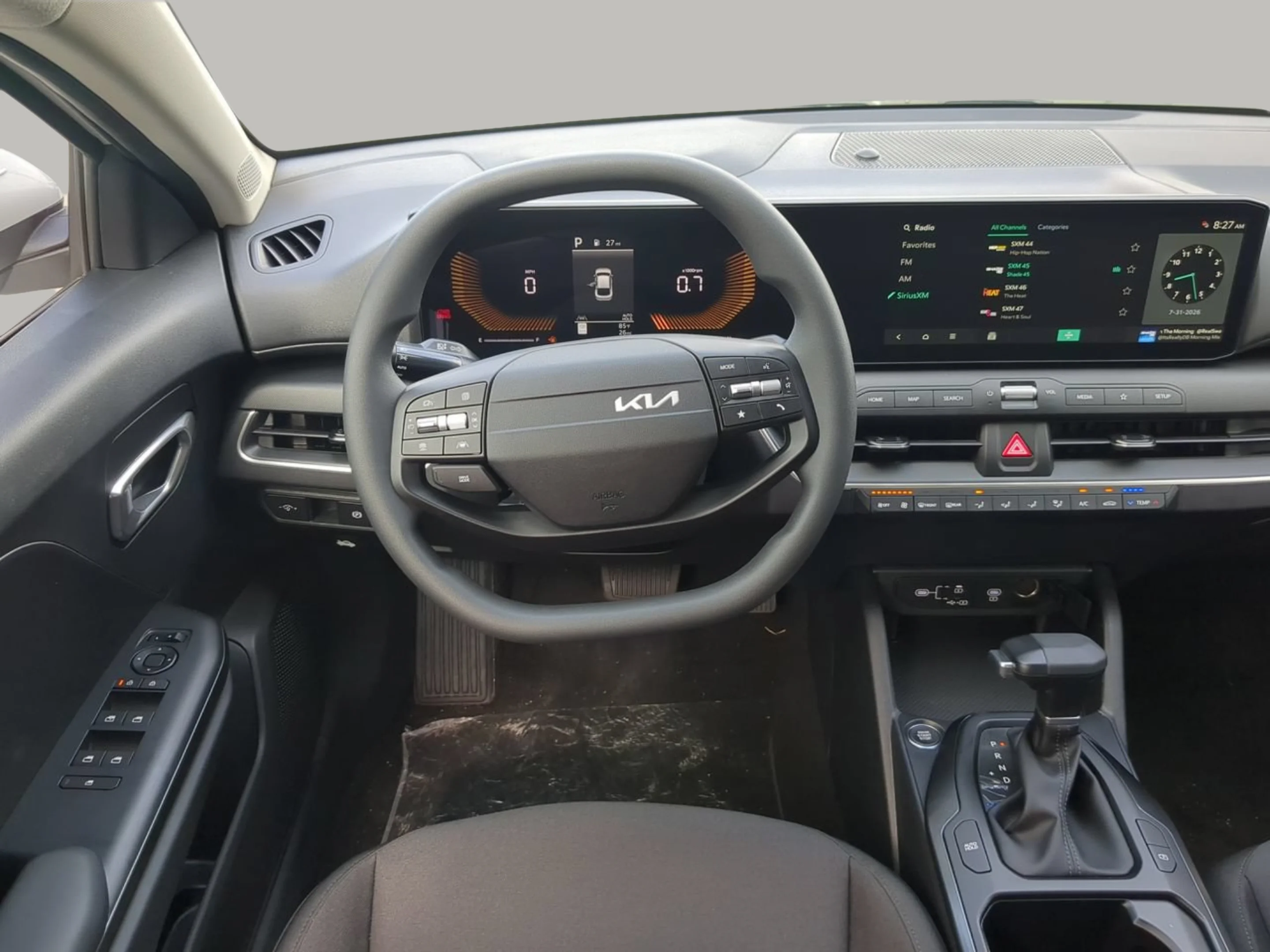 New 2026 Snow White Pearl Kia LXS image 11