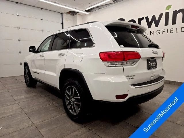 Used 2018 Bright White Clearcoat Jeep Limited image 3