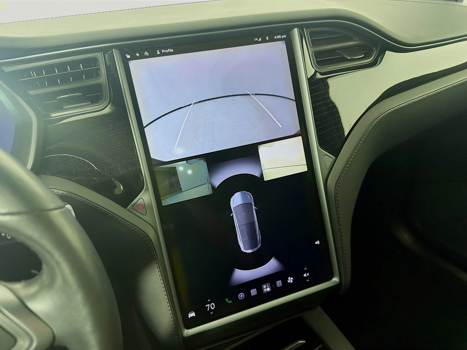 Used 2018  Tesla 100D image 15