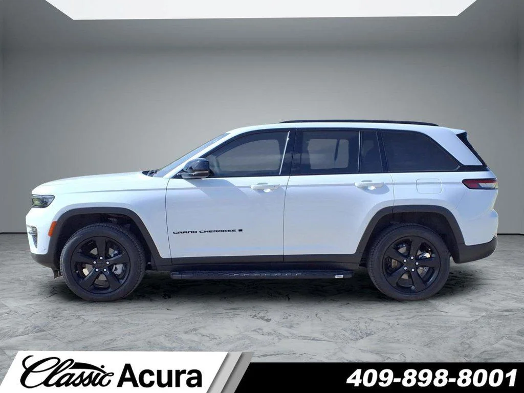 Used 2025 Bright White Clearcoat Jeep Limited 4x2 image 7