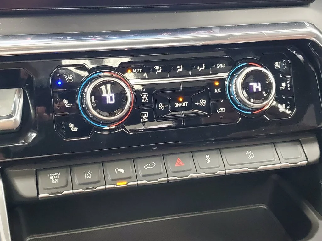 New 2026 Onyx Black GMC Denali Ultimate image 18