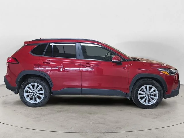 Used 2022 Red Toyota LE image 6