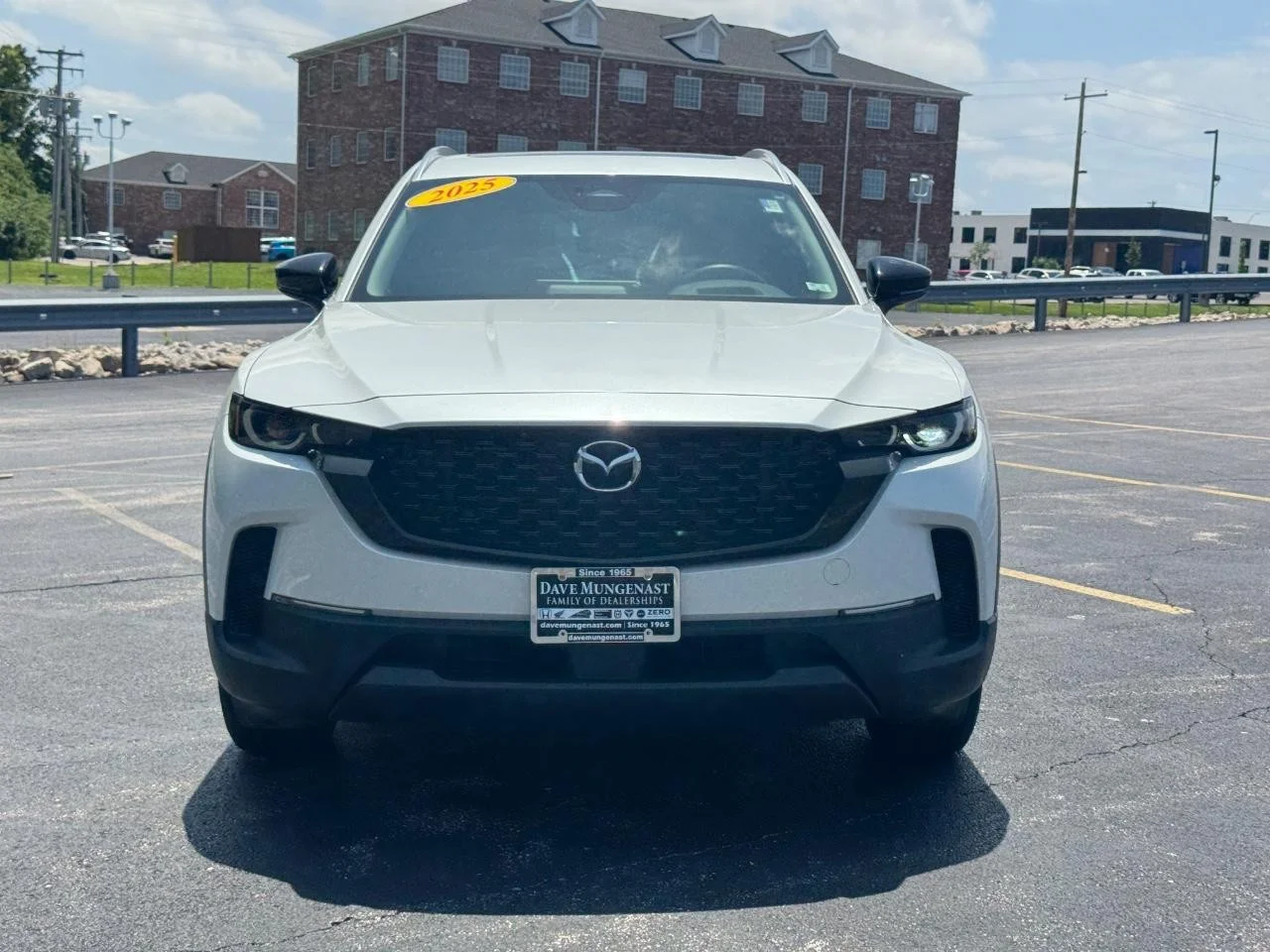 Used 2025 Wind Chill Pearl Mazda Premium Plus image 10