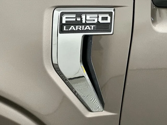 Certified Used 2023 Gray Ford Lariat image 29