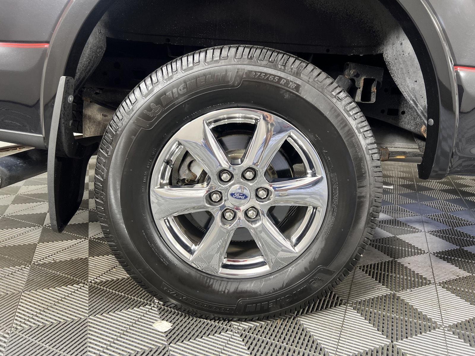 Used 2019 Agate Black Ford LARIAT image 47