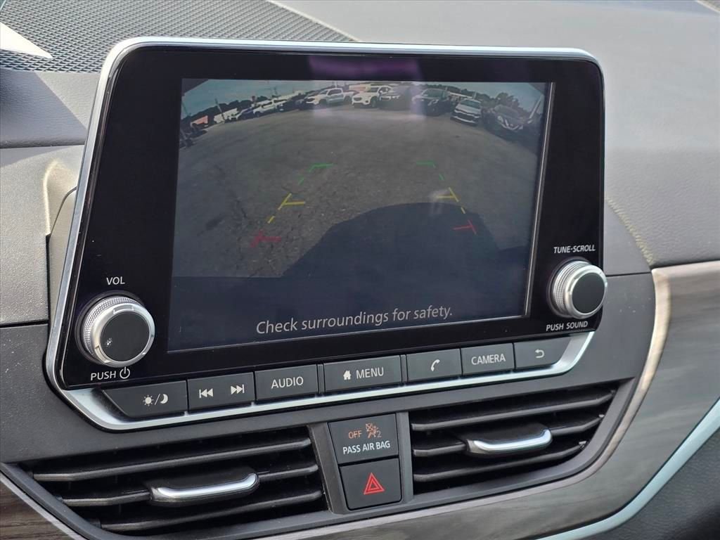 Used 2025 Black Nissan 2.5 SV image 5