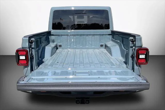 New 2026 Anvil Clear-Coat Exterior Paint Jeep Mojave image 21