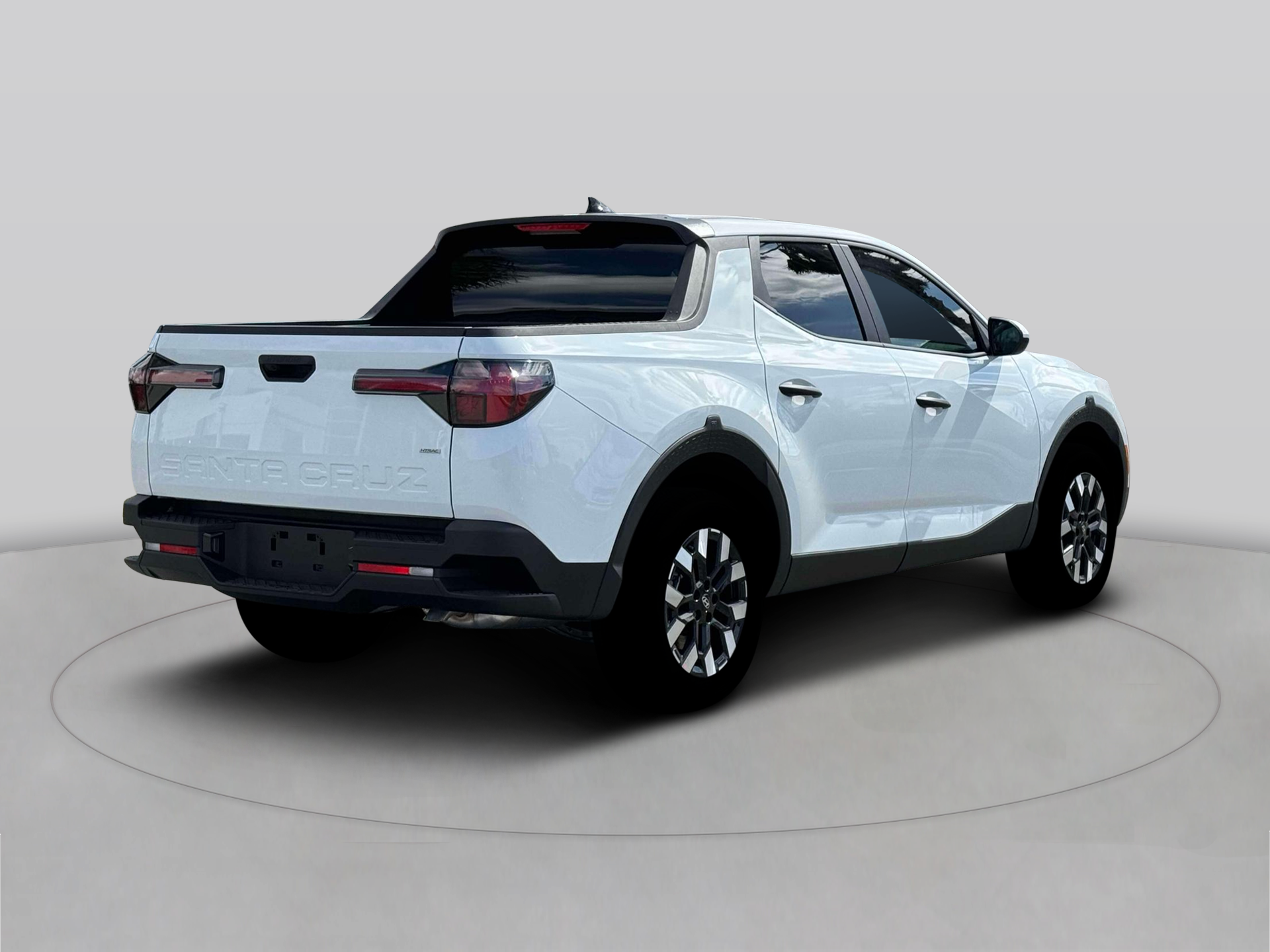 New 2025 White Hyundai SE AWD image 7