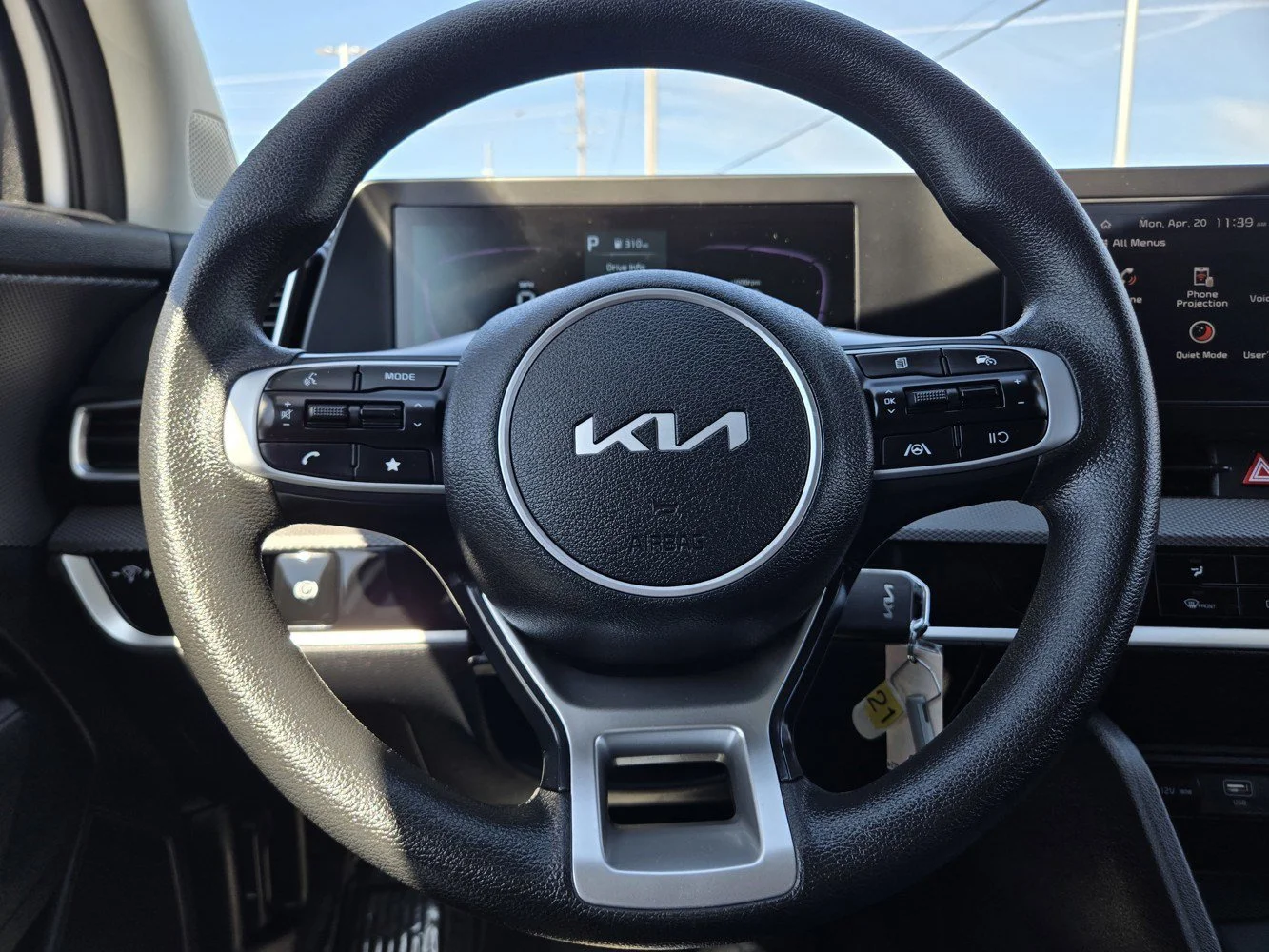 Used 2025 Glacial White Pearl Kia LX image 17