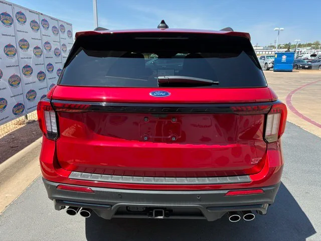 New 2026 Rapid Red Metallic Tinted Clearcoat Ford ST image 5