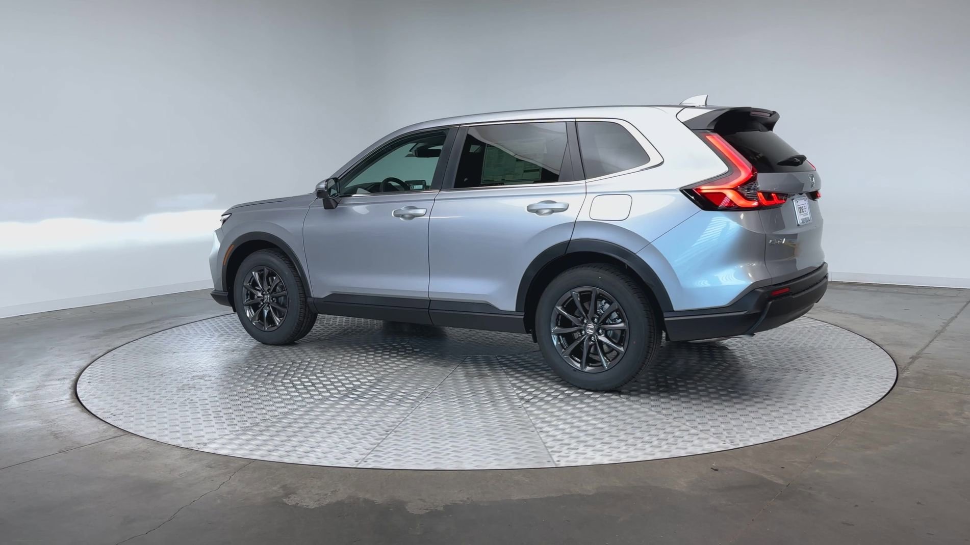 New 2026 Solar Silver Metallic Honda EX-L image 6