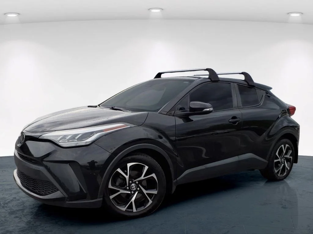 Used 2021 Black Toyota XLE image 2
