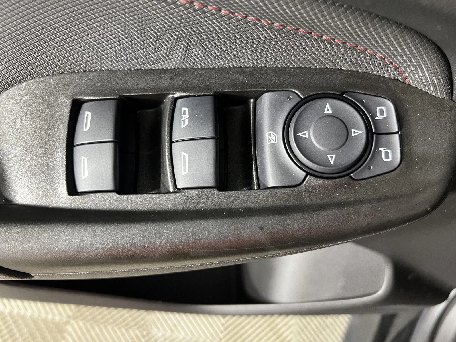 Used 2022 Mosaic Black Metallic Chevrolet RS image 38