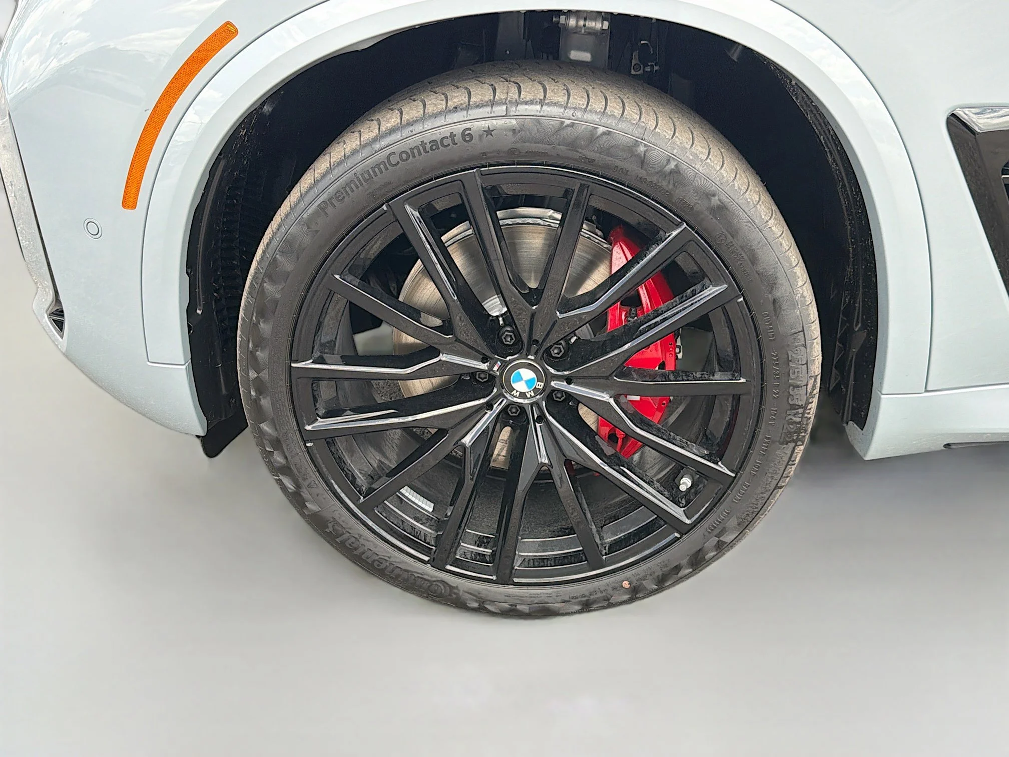 New 2026 Brooklyn Grey Metallic BMW sDrive40i image 40