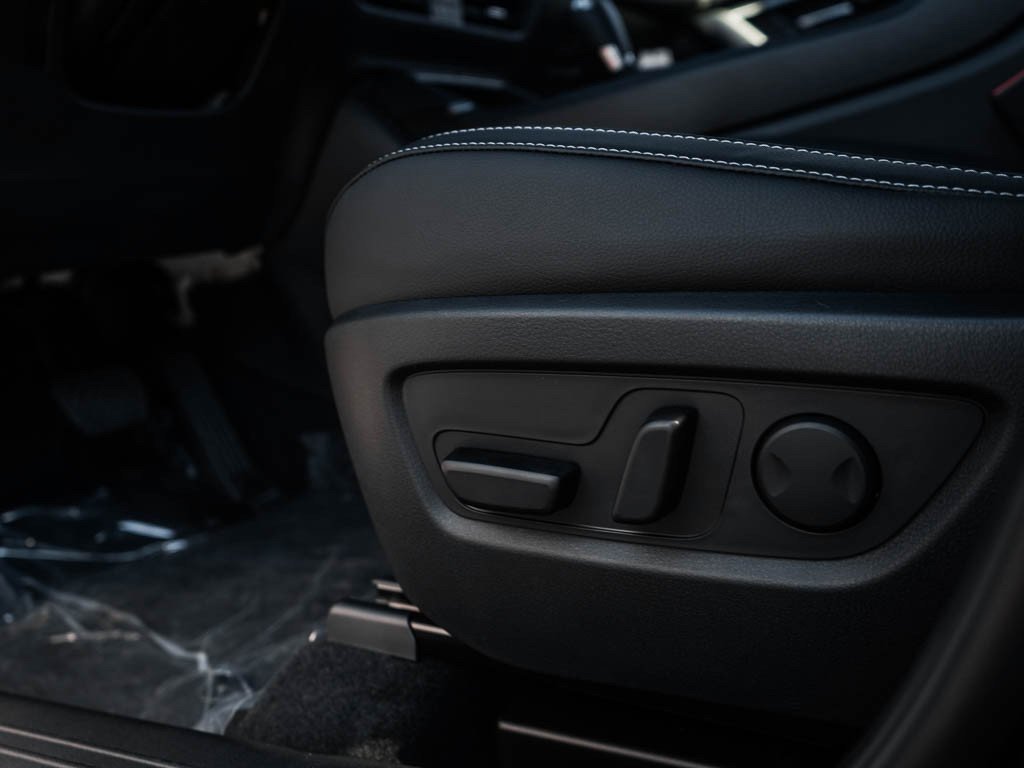 New 2026 Jet Black Mica Mazda 2.5 S Premium AWD image 18