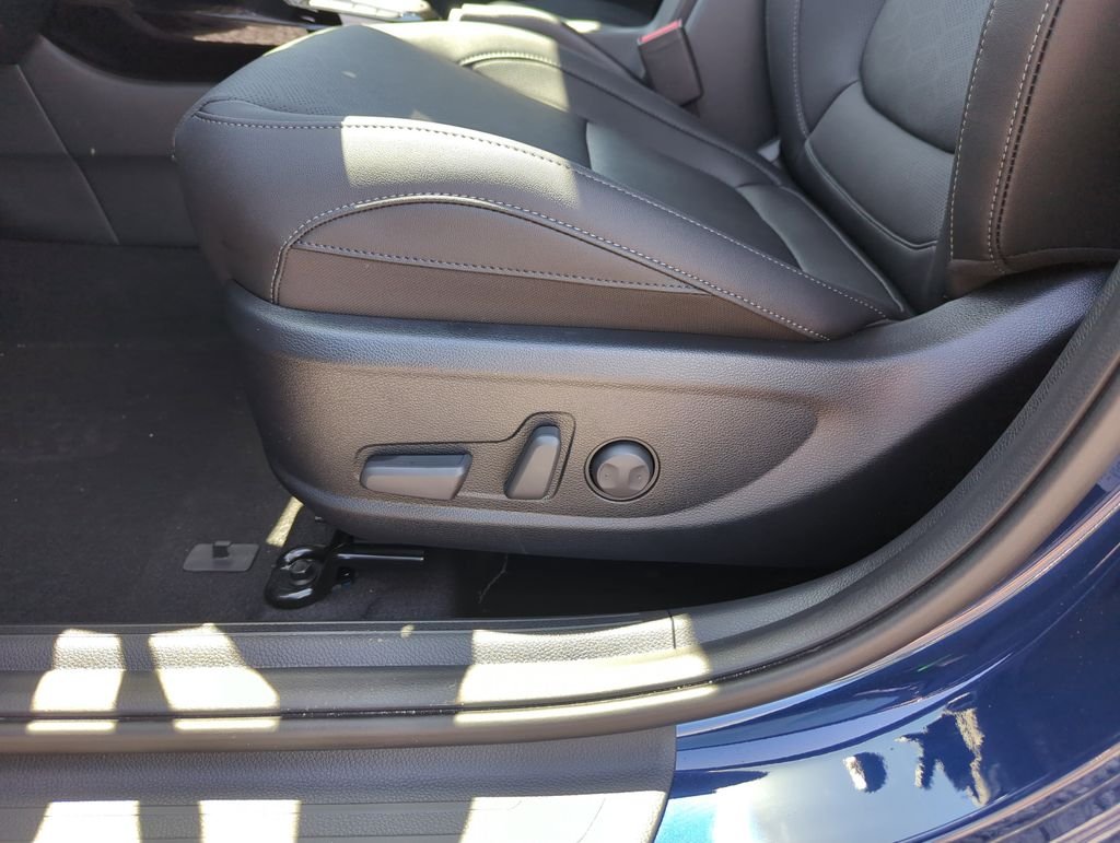 New 2026 Dark Ocean Blue Kia EX image 13