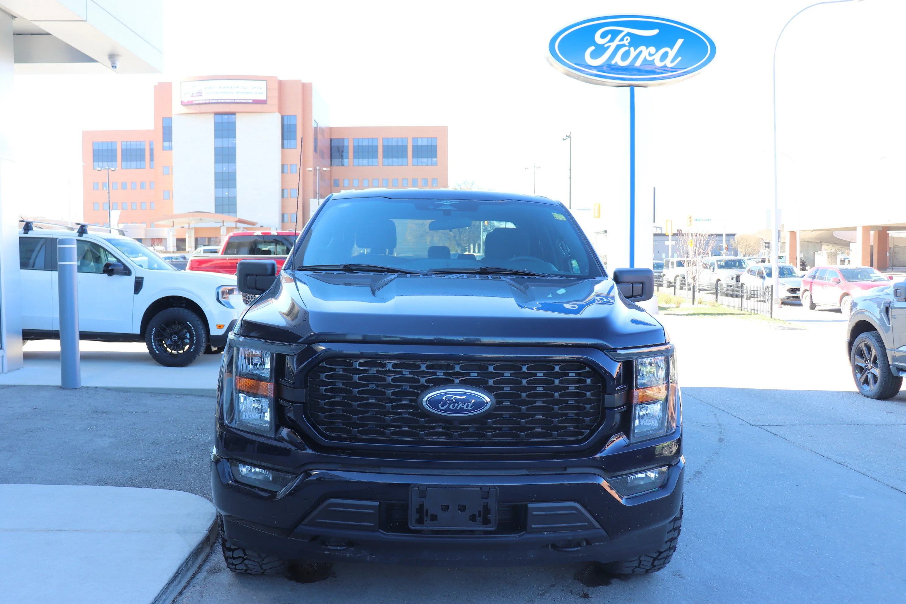 Certified Used 2023 Blue Ford XL 4WD SuperCrew 5.5