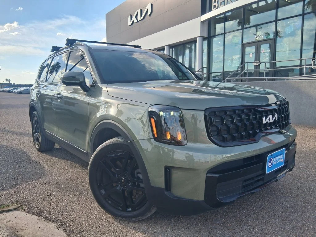 Used 2024 Green Kia EX X-Line image 1