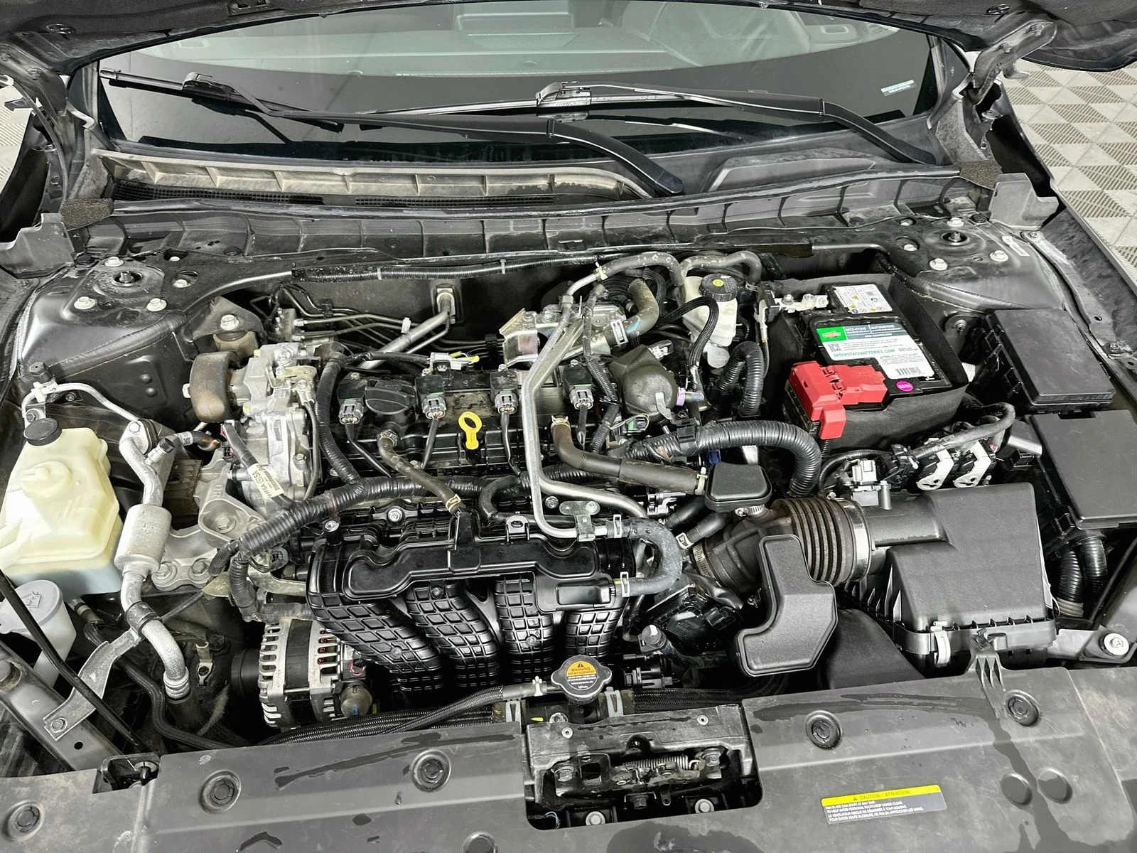 Used 2023 Super Black Clearcoat Nissan 2.5 SV image 28