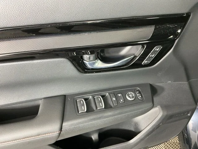 Used 2024  Honda Sport Touring image 13