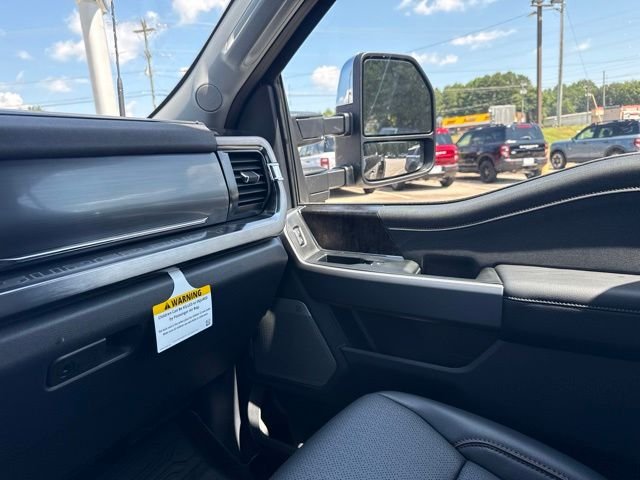 New 2026 Agate Black Metallic Ford Platinum image 33