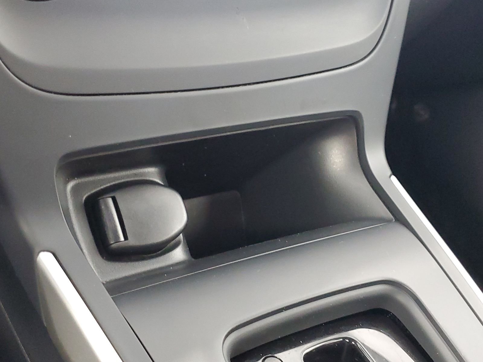 Used 2017 Gray Nissan SV image 20