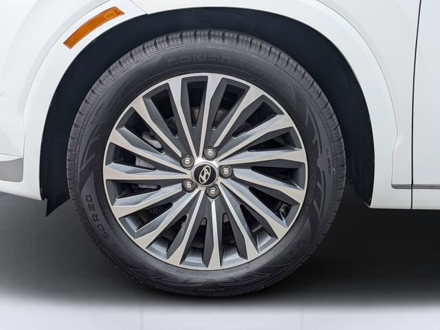 Used 2024 White Hyundai Calligraphy image 11