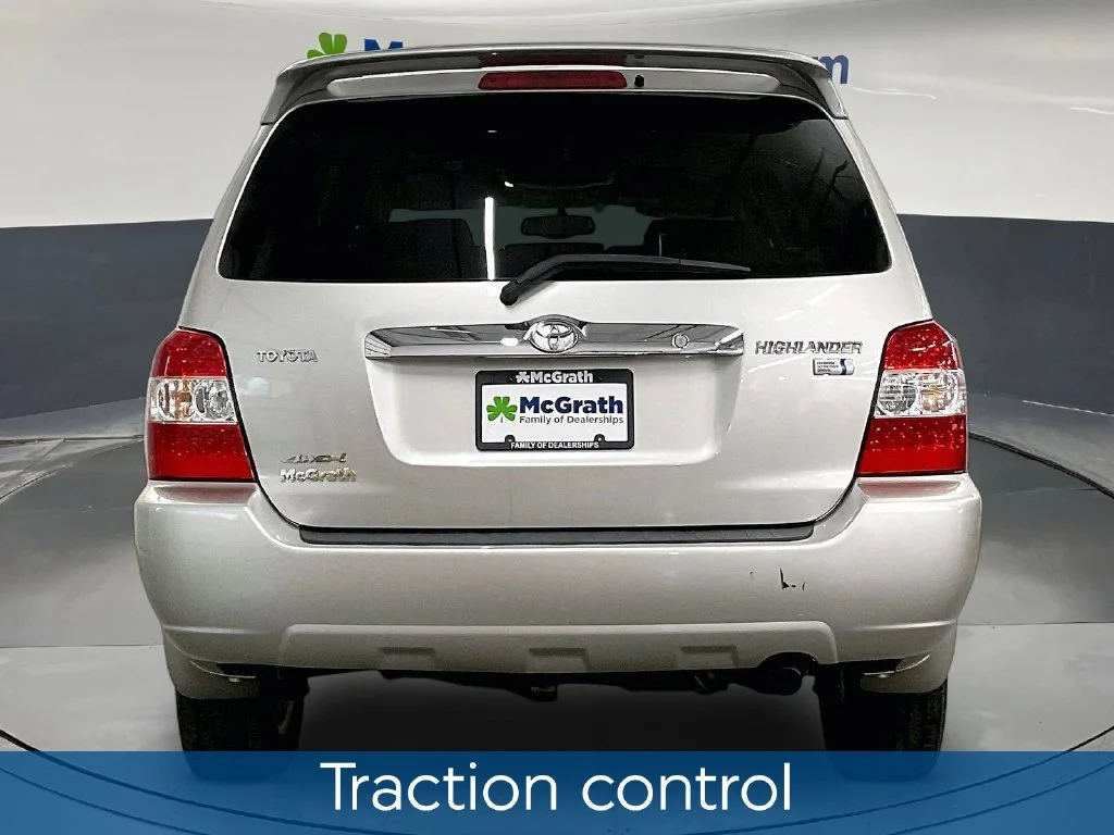 Used 2006 Silver Toyota Limited image 7