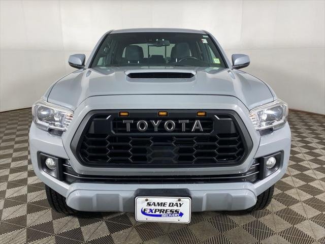 Certified Used 2019 CEMENT Toyota  image 10