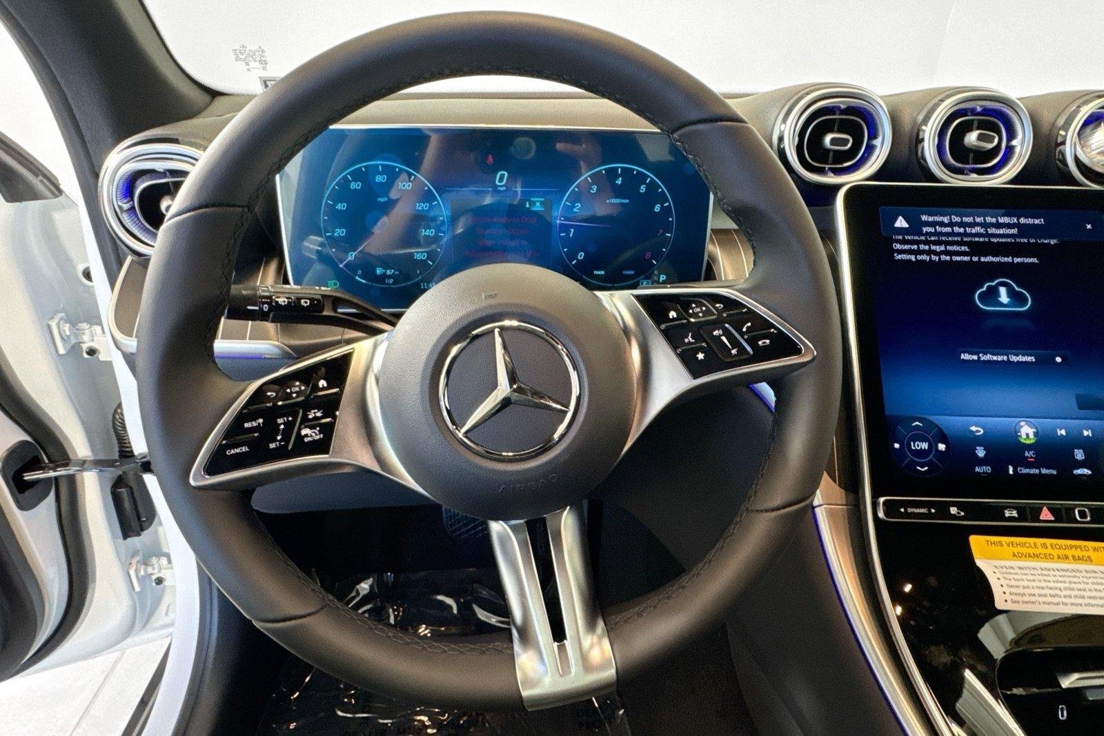 New 2026 Polar White Mercedes-Benz GLC 300 image 11