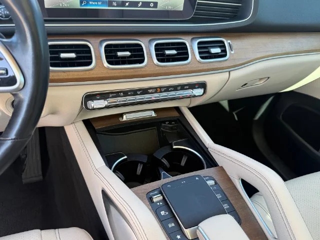 Used 2022 Polar White Mercedes-Benz GLE 350 image 16